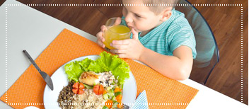 Pais e filhos aprendendo a comer melhor
